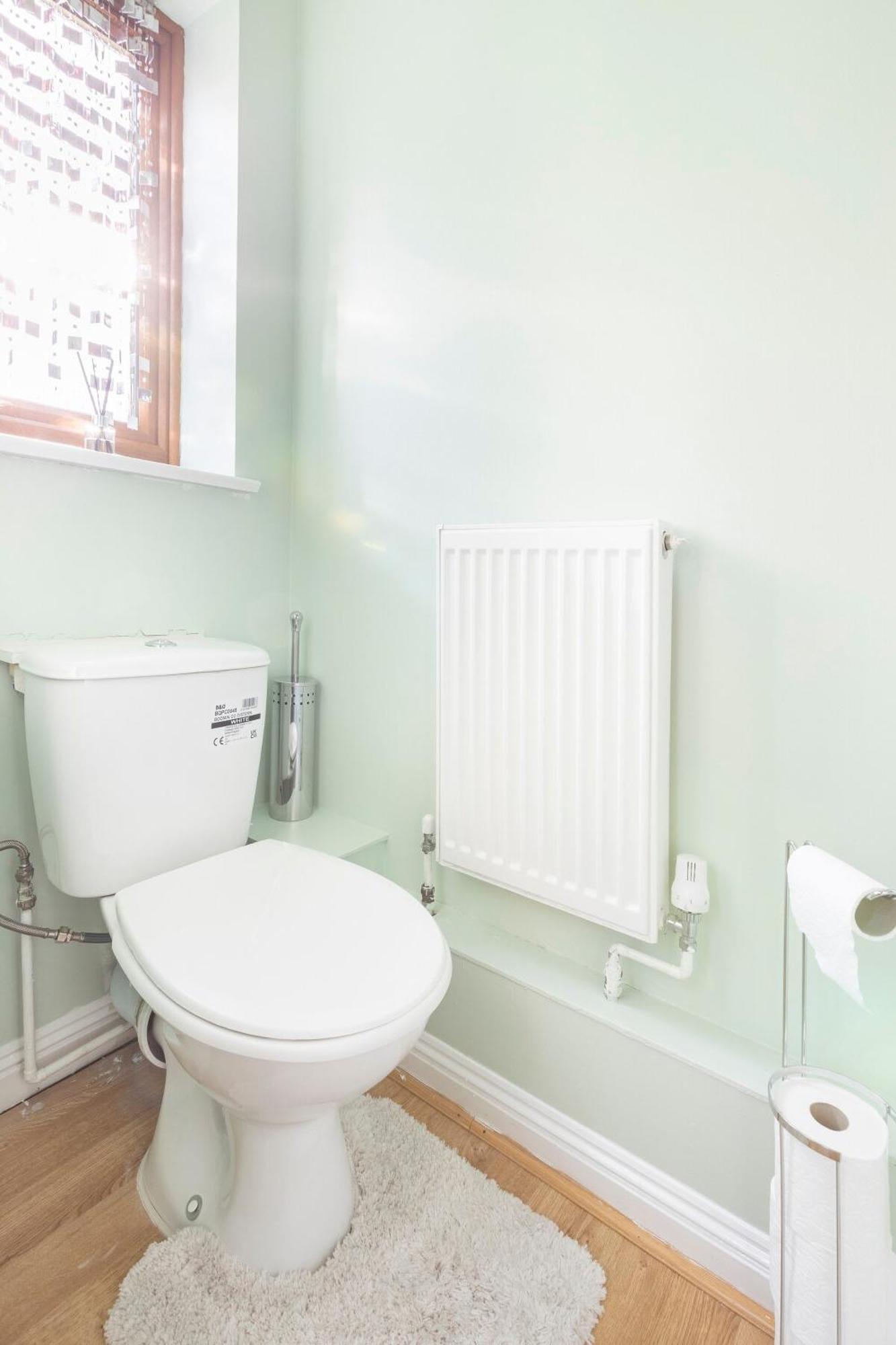 Cozy Family-Friendly House Apartment Erith Exterior photo