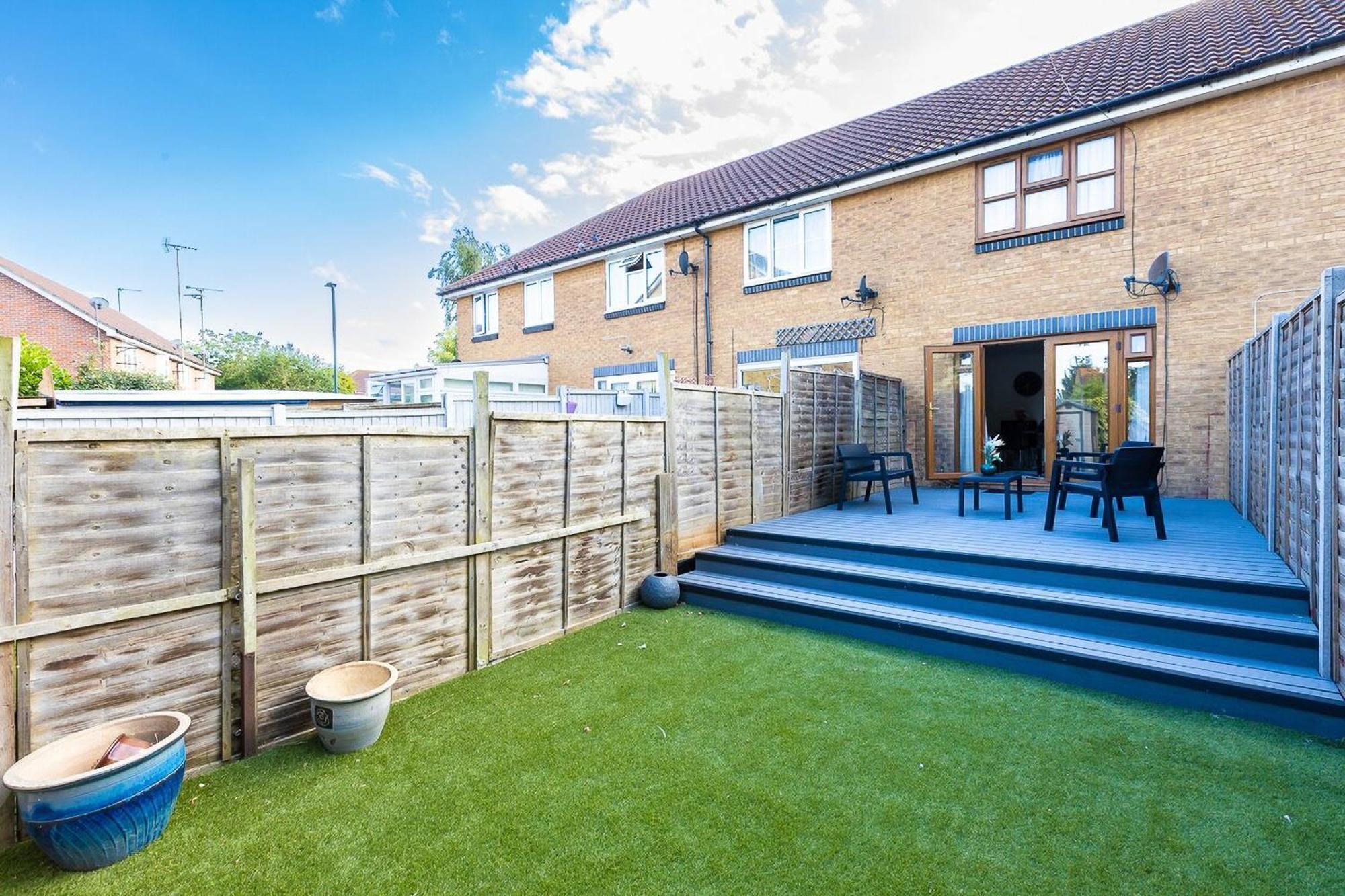 Cozy Family-Friendly House Apartment Erith Exterior photo
